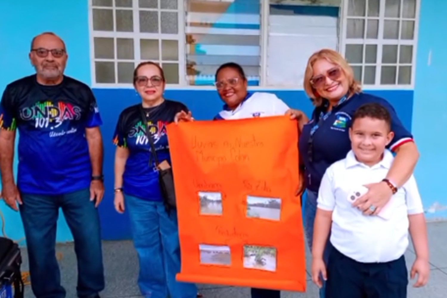 Ondas te visita...Escuela Carmelita