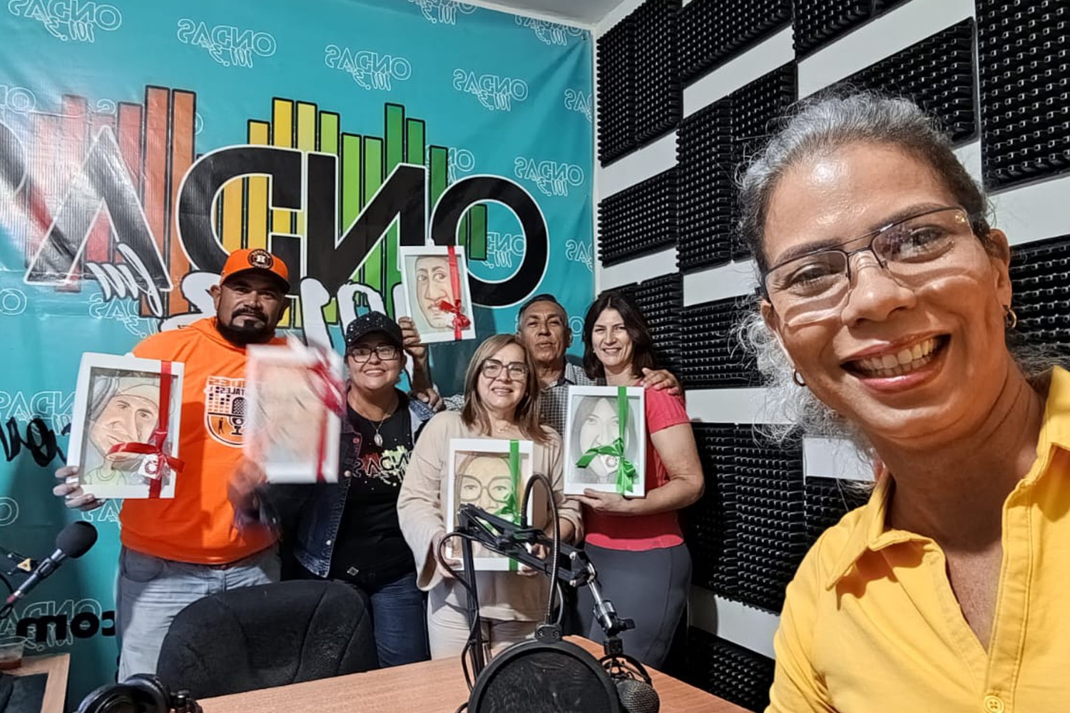 Navidad en Ondas 101.3 FM